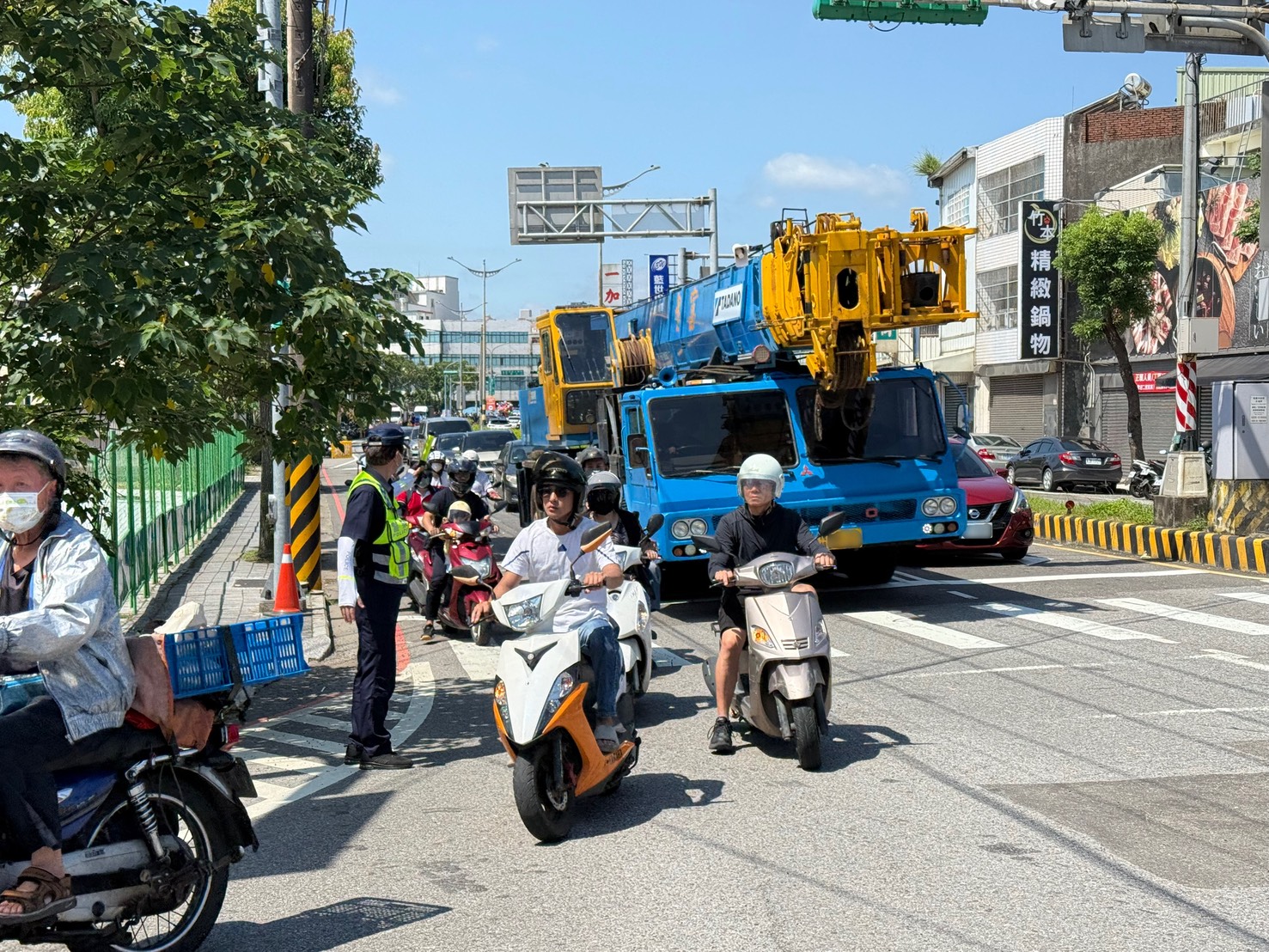 大龍門鱻漫遊嘉年華連假吸人潮 龍潭警曝周邊替代道路 S 7110674 0