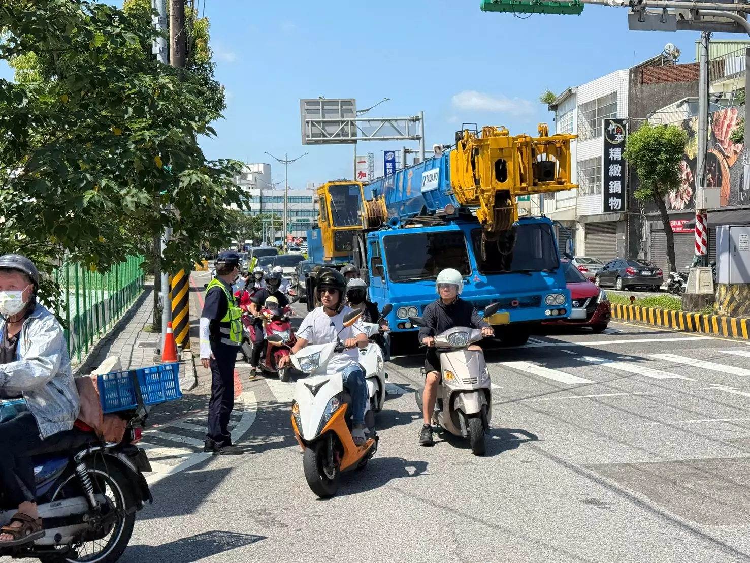 大龍門鱻漫遊嘉年華連假吸人潮 龍潭警曝周邊替代道路 S 7110674 0