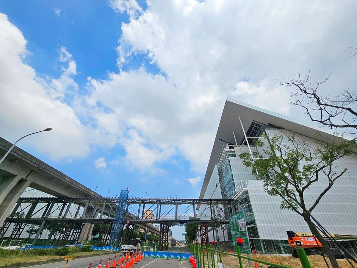 青埔「有感建設」連發 房市降溫只是一時?