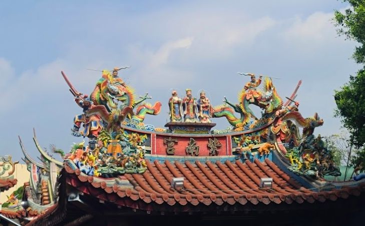 前科男假熱心!紫南宮勒頸搶香客 不願調解遭判5年6月