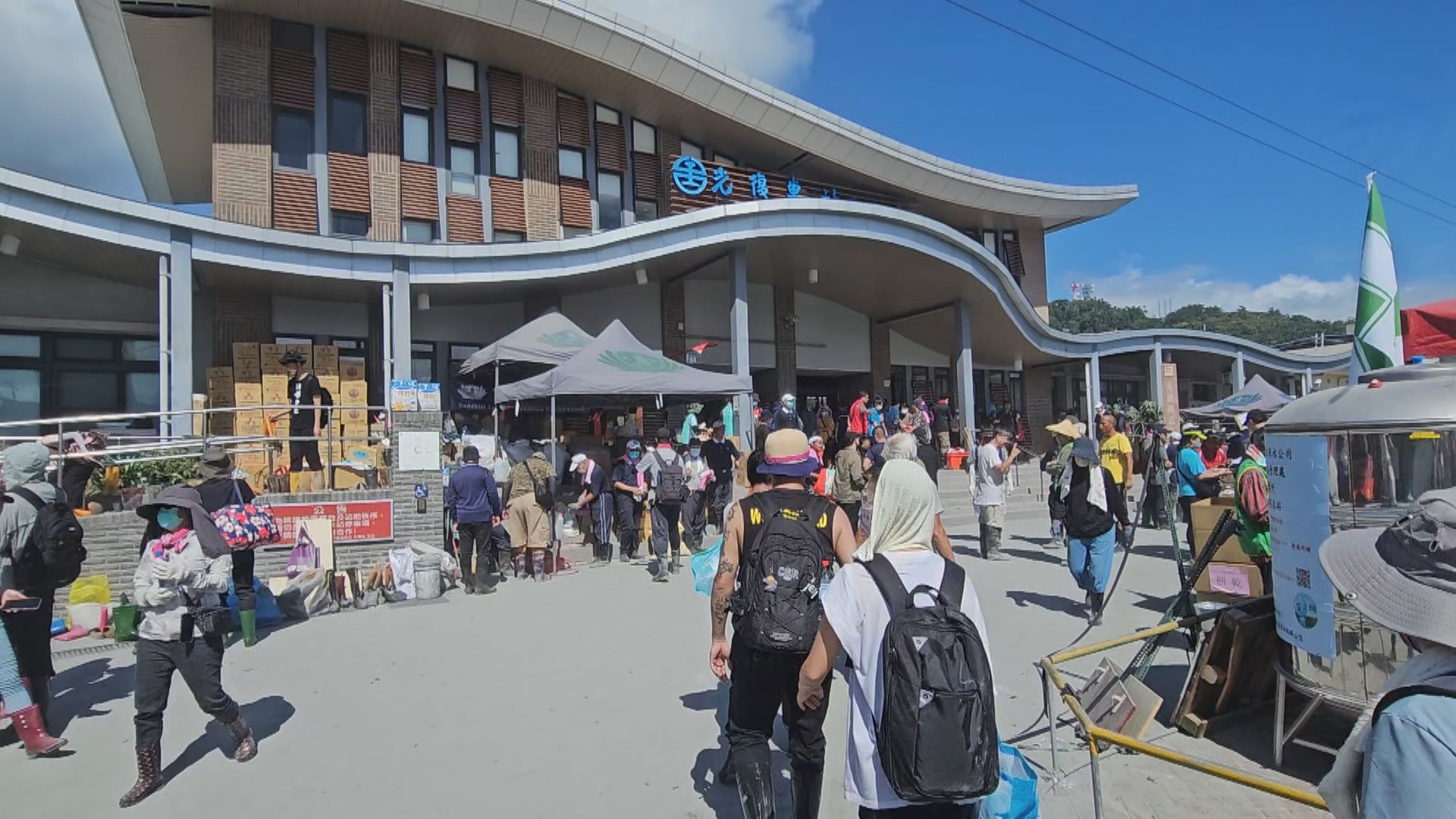 鏟子超人當心!假送雨鞋真詐騙 收58元運費還想套銀行帳戶