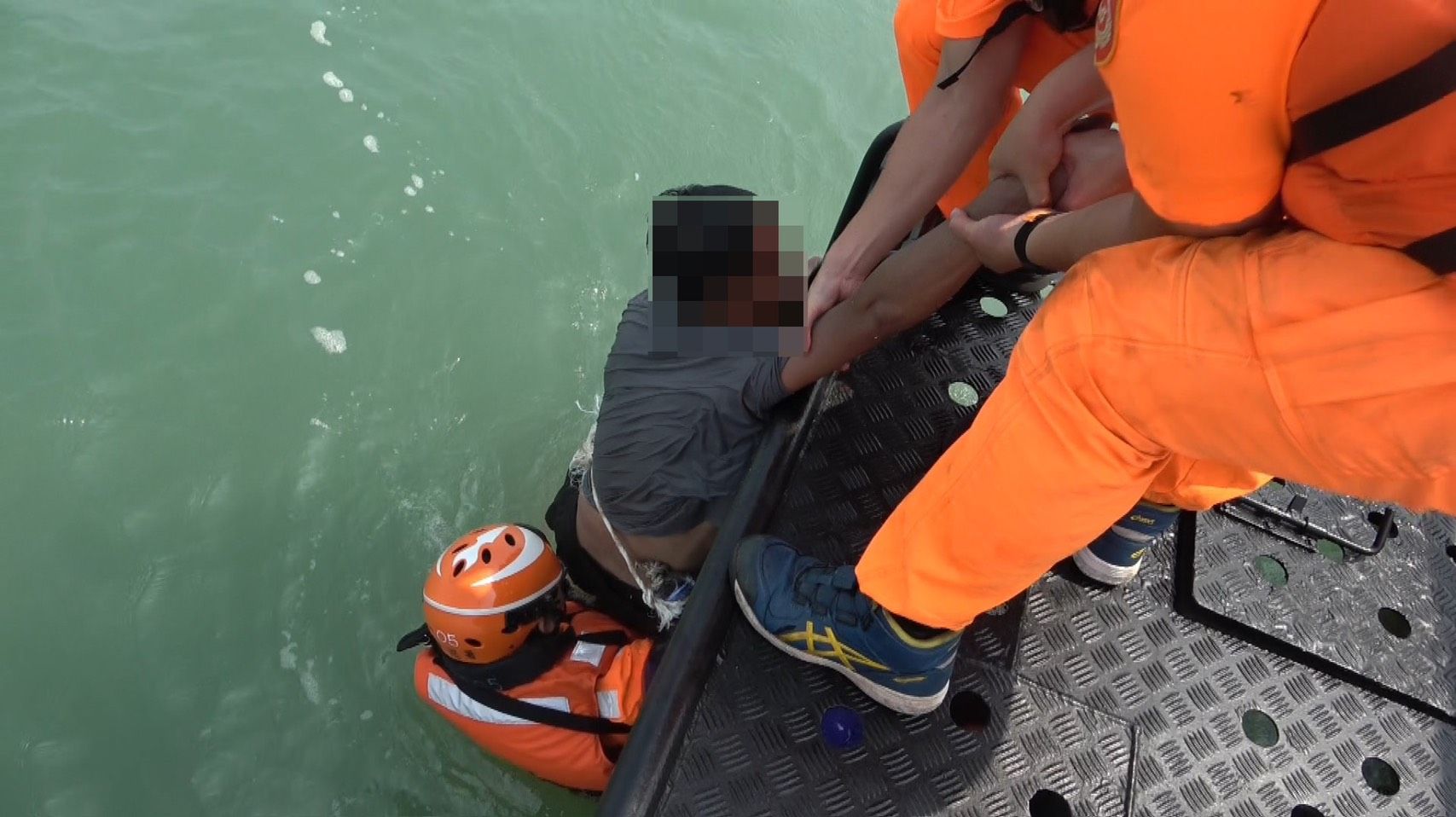 中國男游泳抵金門禁區 疑偷渡遭查獲被羈押