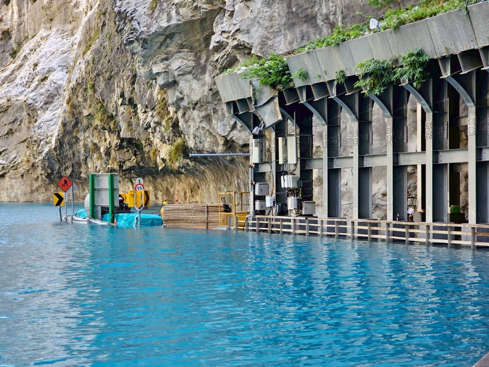 風神颱風生成!花蓮秀林鄉發布紅警 10/19停班課地區一次看
