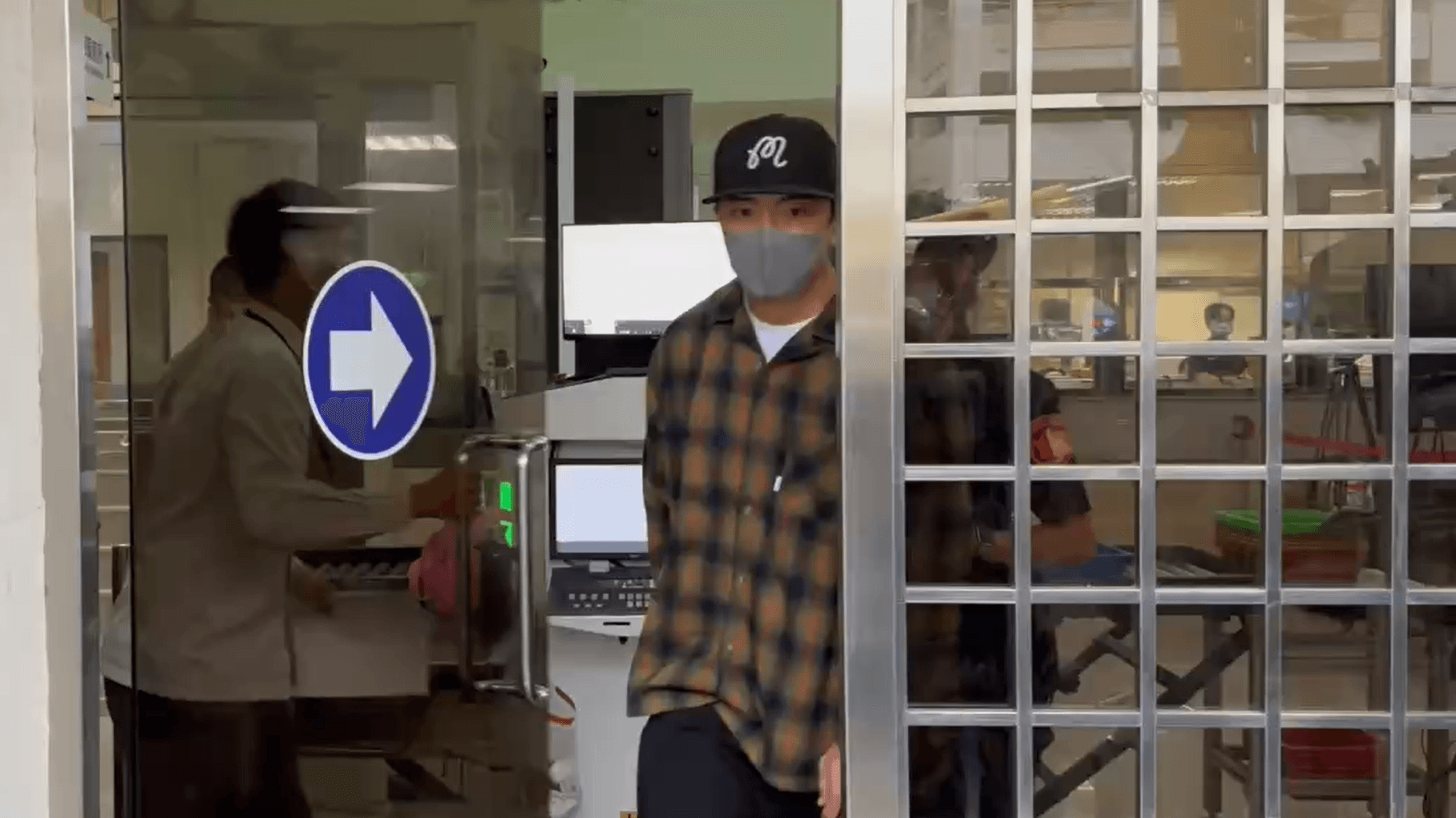 認了花20至30萬偽造高血壓閃兵 坤達50萬交保