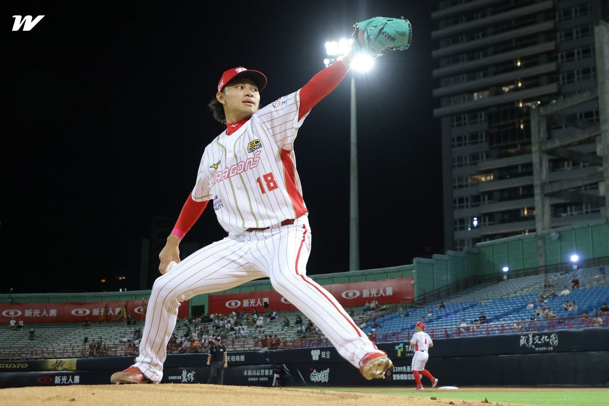 徐若熙確定行使旅外資格 「龍之子」掀跨國爭奪戰球團祝福