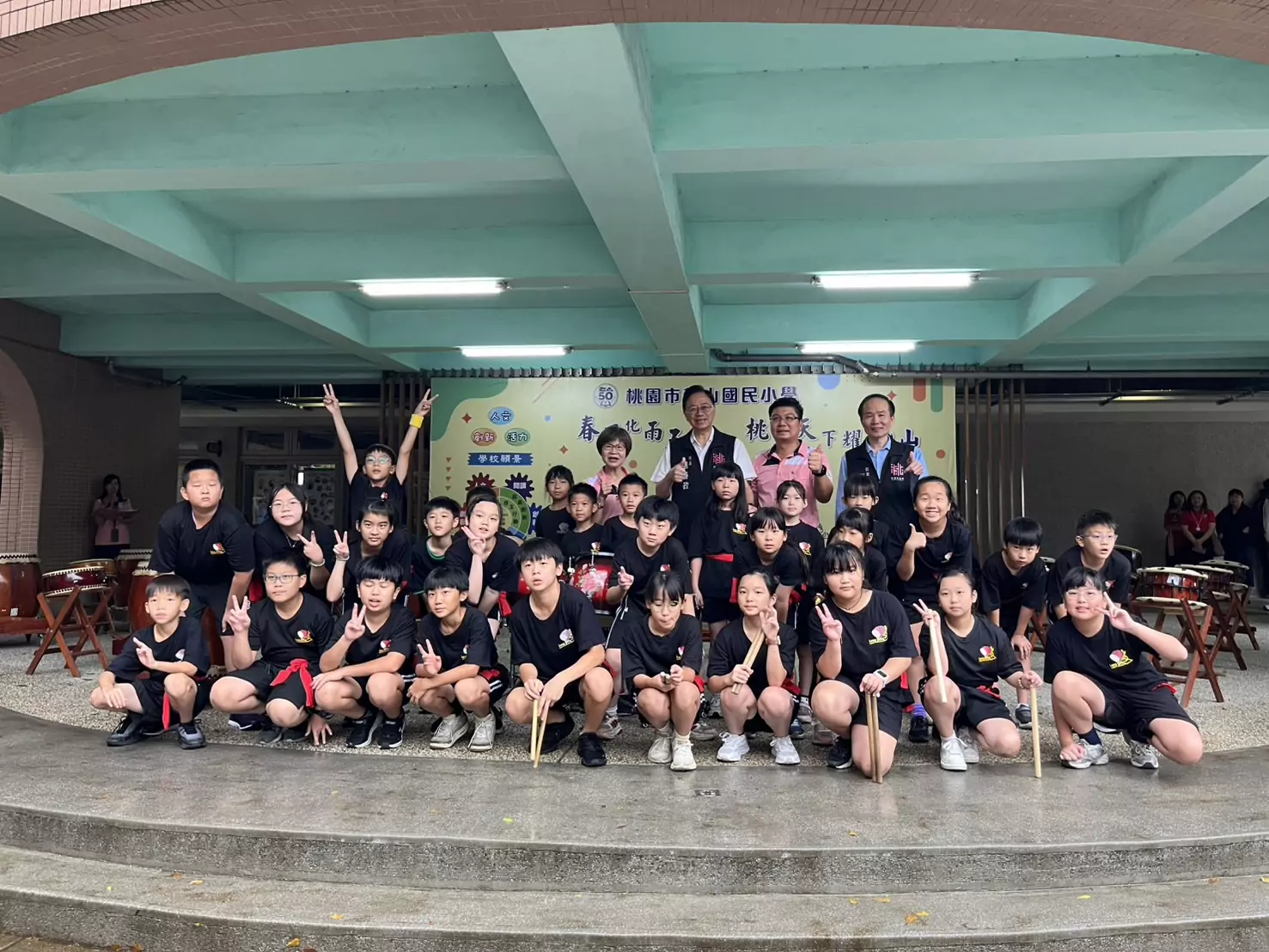 桃園龍山國小50歲生日 春風樓拆除整建煥然一新 gwer 1