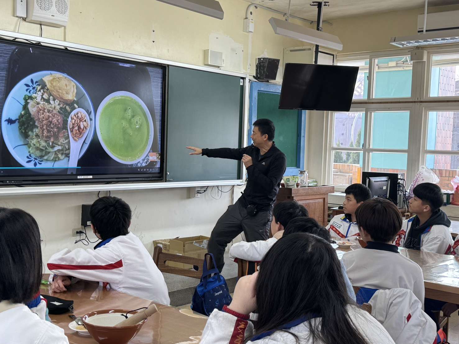 教育部教學卓越獎今頒獎 桃園高中、龍興國中獲肯定 龍興國中 1 0
