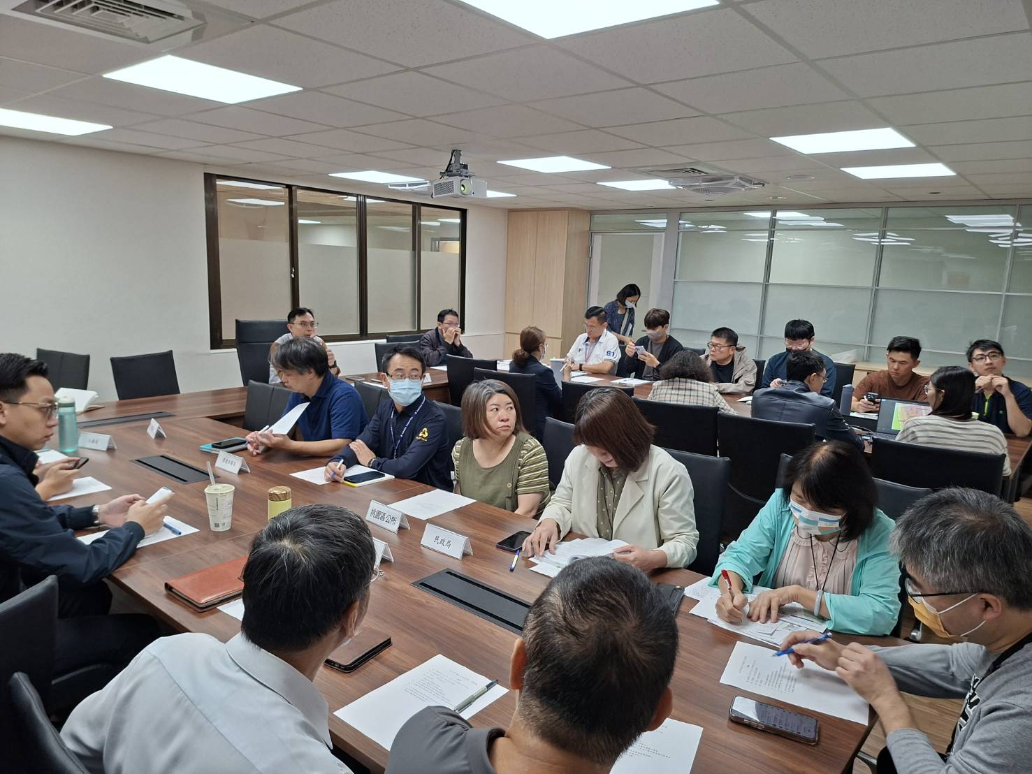 桃園南門市場2/3區域付之一炬 張善政:全力協助攤商度過難關 1081301 0