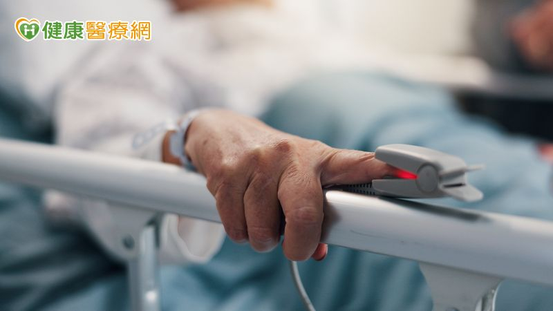 父子血型不相容仍闖關移植 肝癌復發患者迎來重生