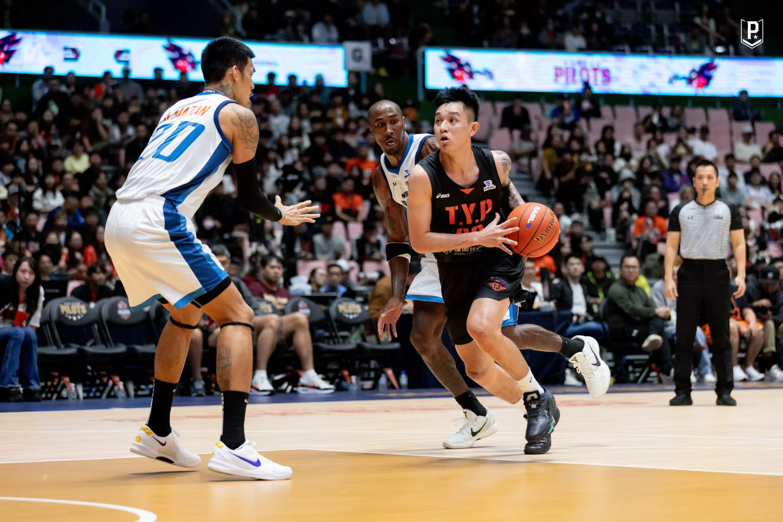 激戰馬尼拉電氣!桃園璞園領航猿奪EASL二連勝 總教練曝致勝關鍵 33543 2 scaled