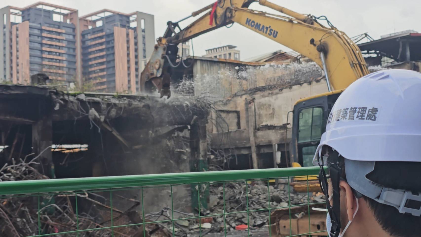 南門市場災損區域拆除動工 3路段實施交管到12/6 399127 0