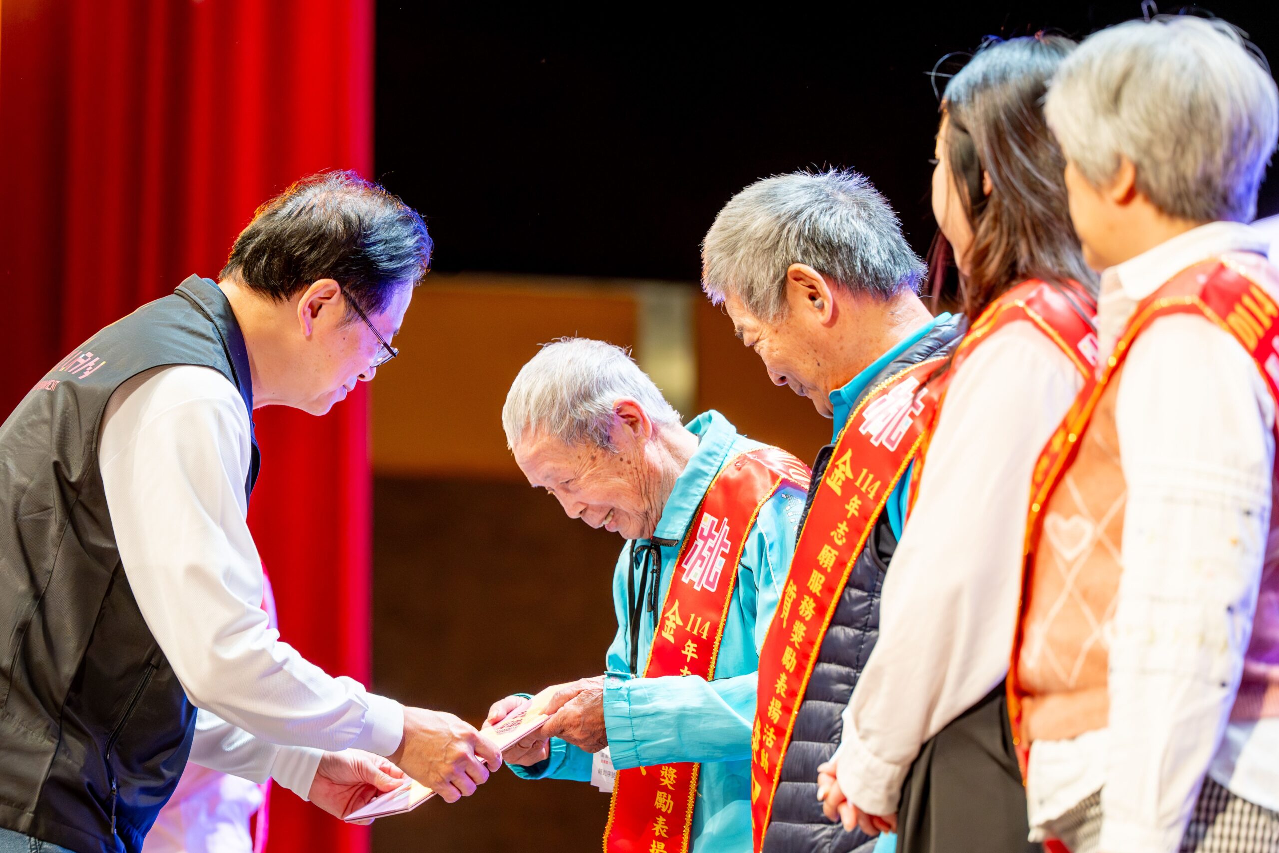 桃園表揚114年績優志工 志願服務成城市永續發展關鍵動能 3bba30cc 8b33 402a a348 735a31bc80cd scaled