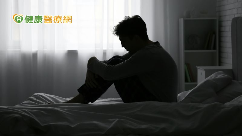 憂鬱症急性期風險高!醫籲:去汙名與新治療並進 接住高風險族群