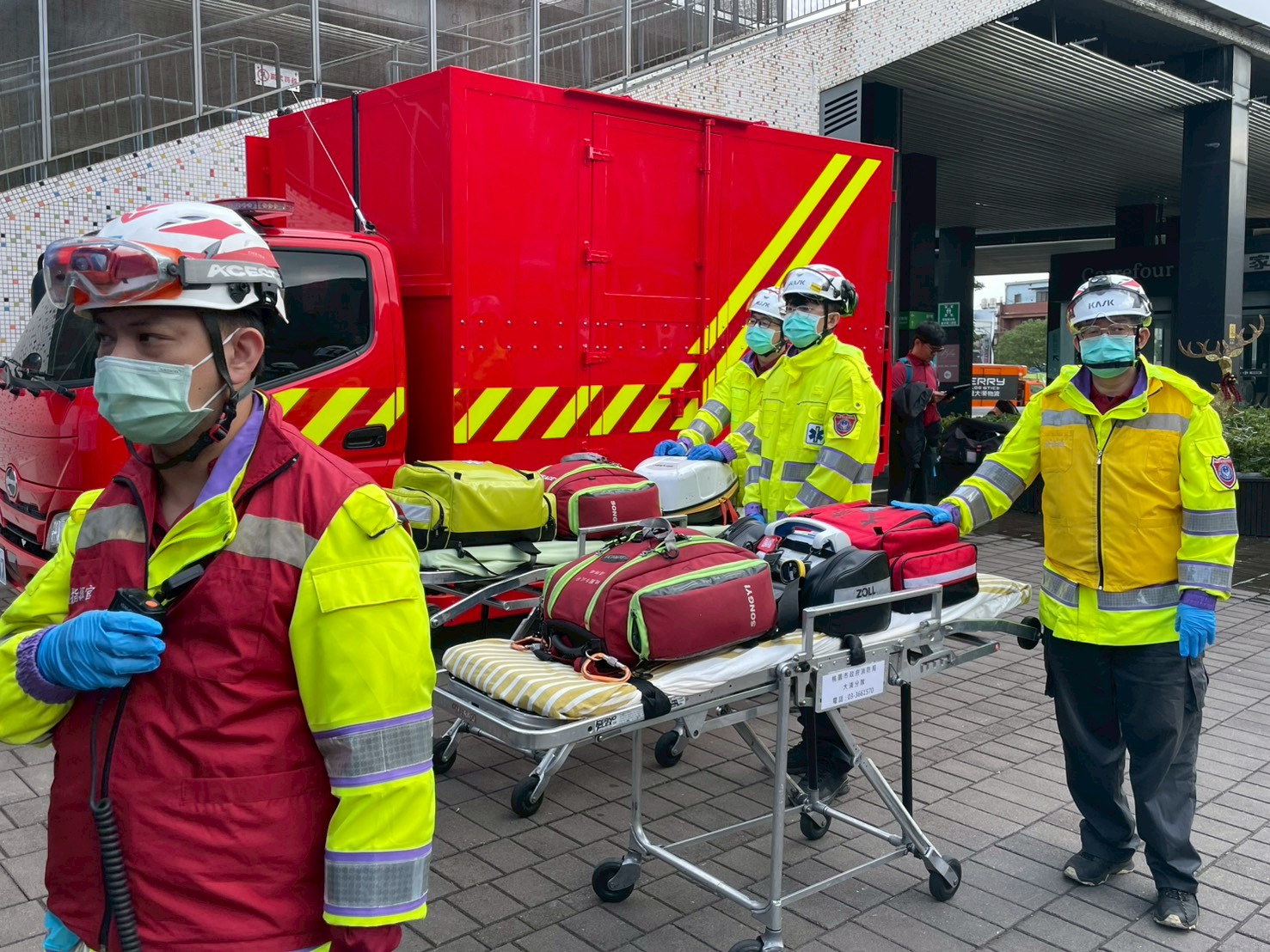 桃消大湳分隊攜手賣場舉辦演練 強化火災應變流程 545fwr 14