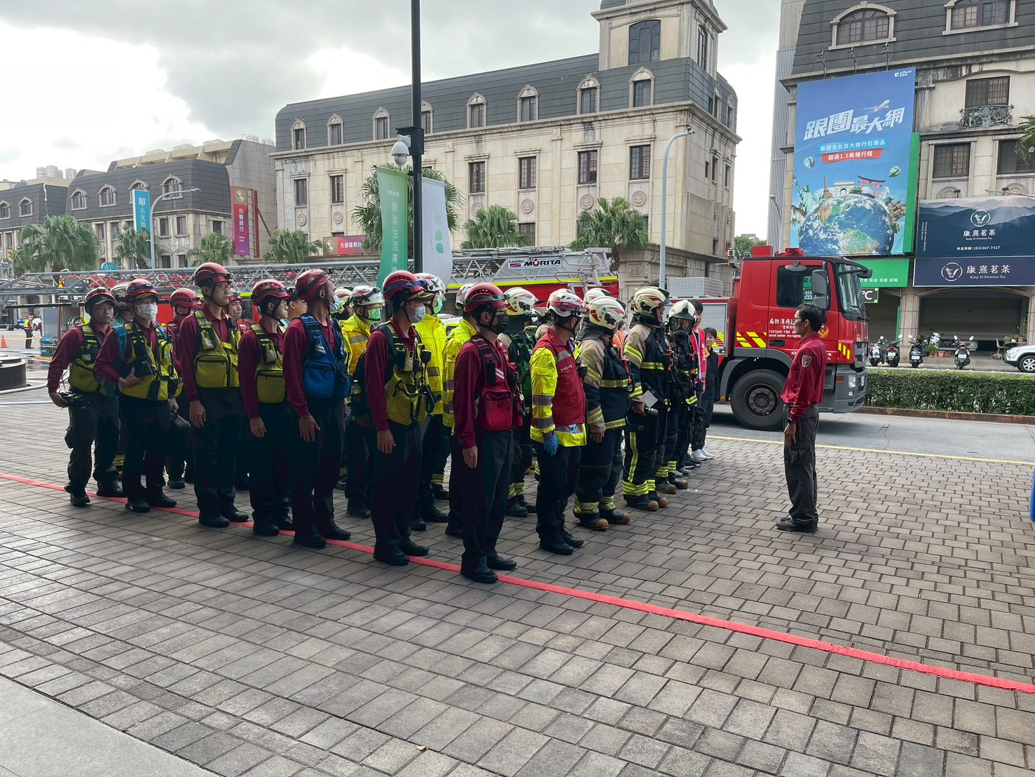 桃消大湳分隊攜手賣場舉辦演練 強化火災應變流程 545fwr 3