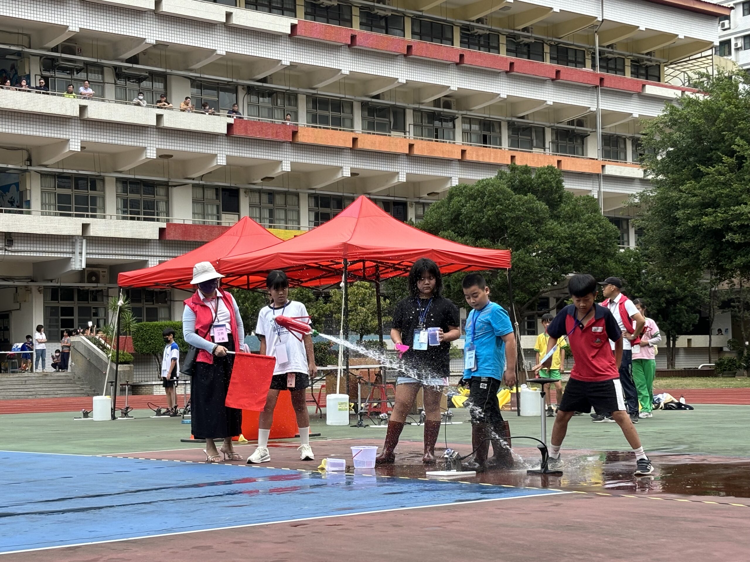 桃園教育局水火箭競賽北門國小登場 培養學子科學探究精神 665059 0 scaled
