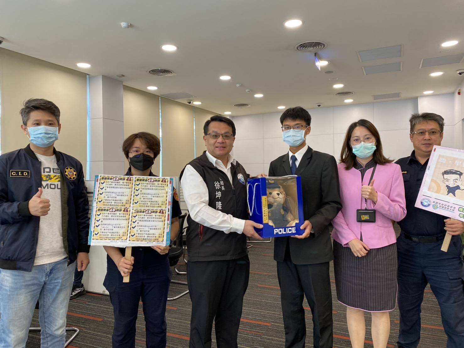 平鎮男誤信網友投資虛擬貨幣 行員看1關鍵守住他140萬積蓄 741712 0