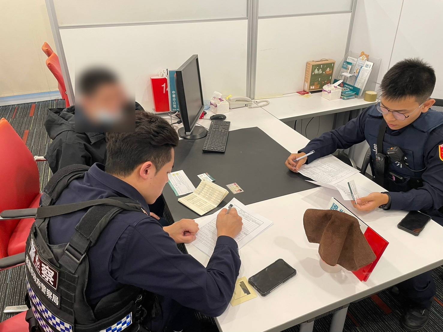 平鎮男誤信網友投資虛擬貨幣 行員看1關鍵守住他140萬積蓄 741713 0