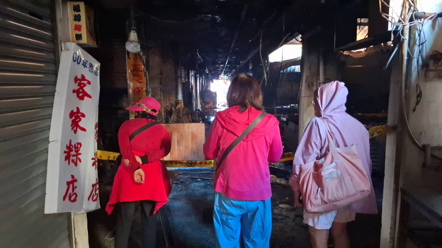 桃園南門市場數百攤位燒毀 張善政:尋找地點設立中繼市場