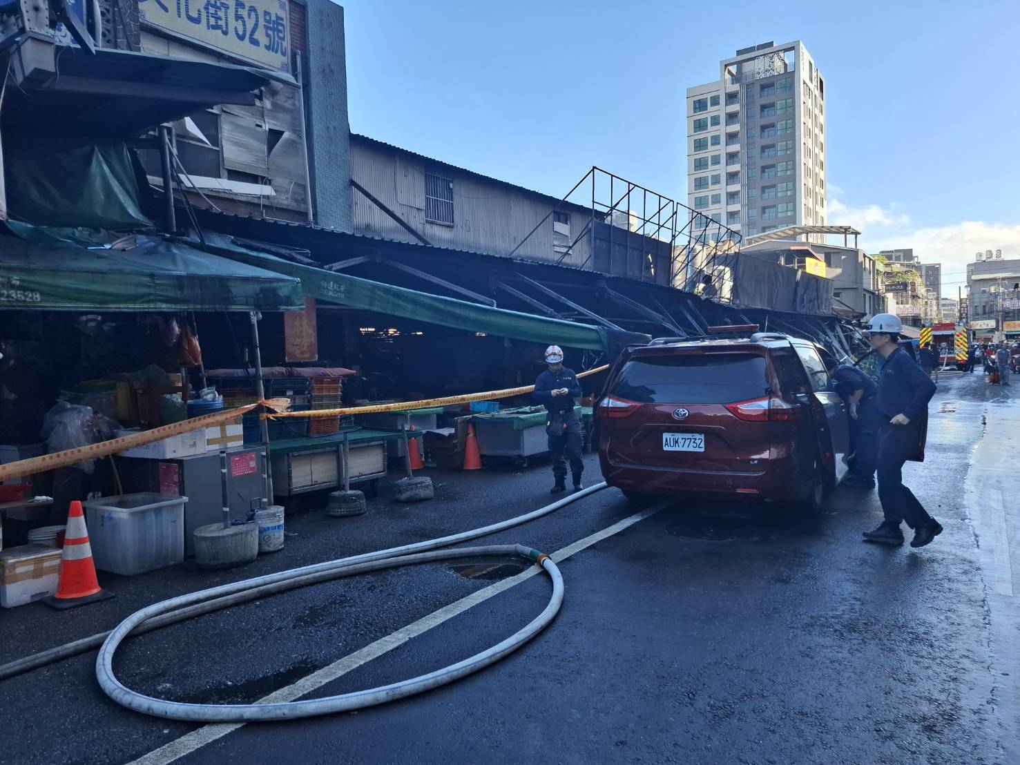 桃園南門市場數百攤位燒毀 張善政:尋找地點設立中繼市場 92039 0