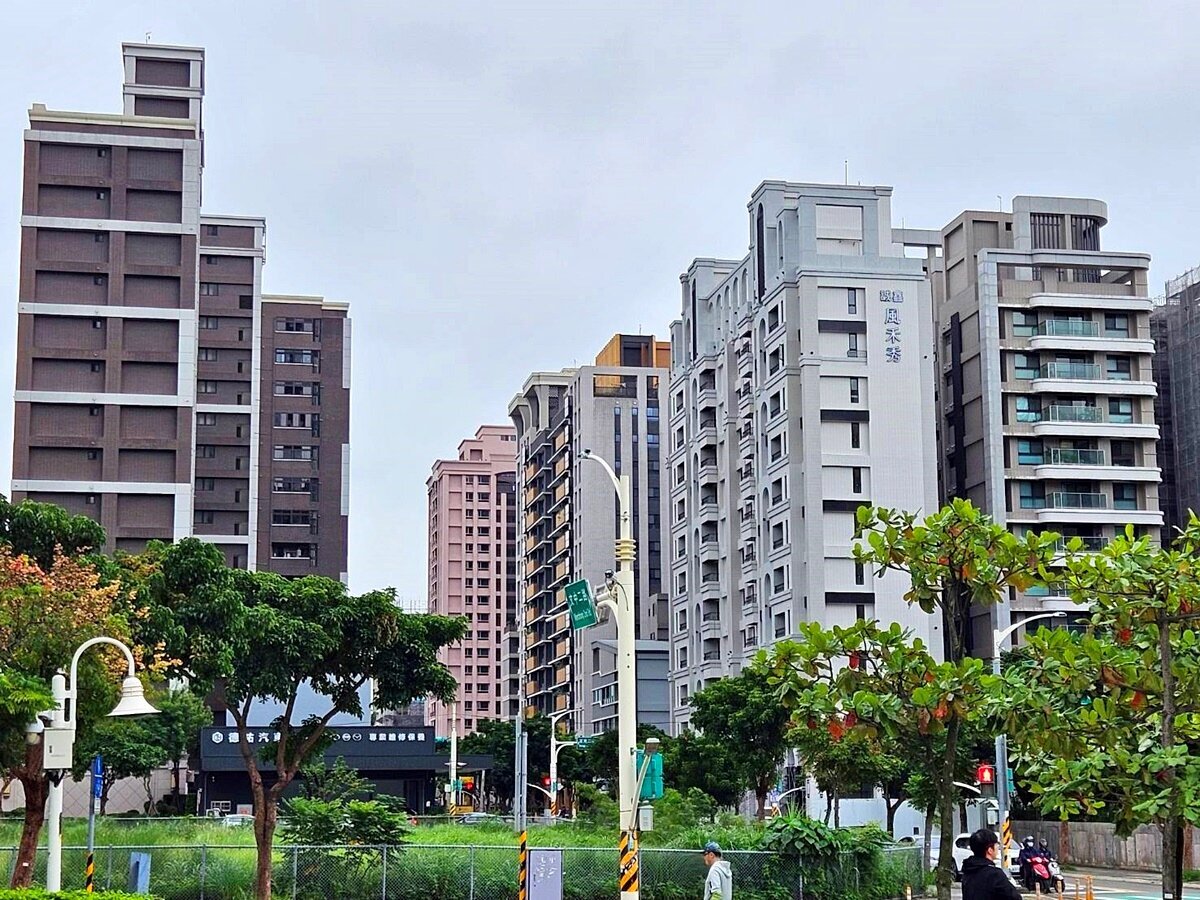 獨家/國土署長吳欣修:房市大好「灌虛坪」亂象多 須回歸真實總價、遏止話術混淆