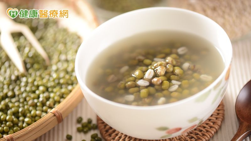 聚餐擔心餐後腫又胖?中醫教你清腸解膩