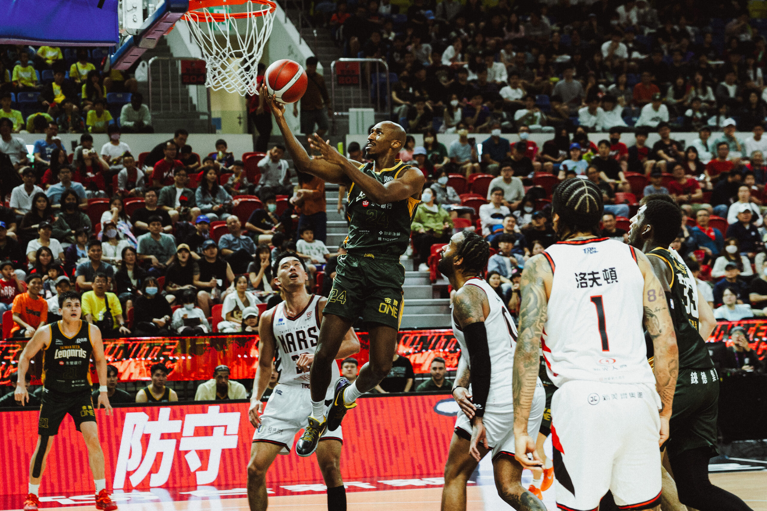 台啤永豐雲豹奪6連勝平隊史 克羅馬達例行賽1500分里程碑 DSC00482 0 0 scaled