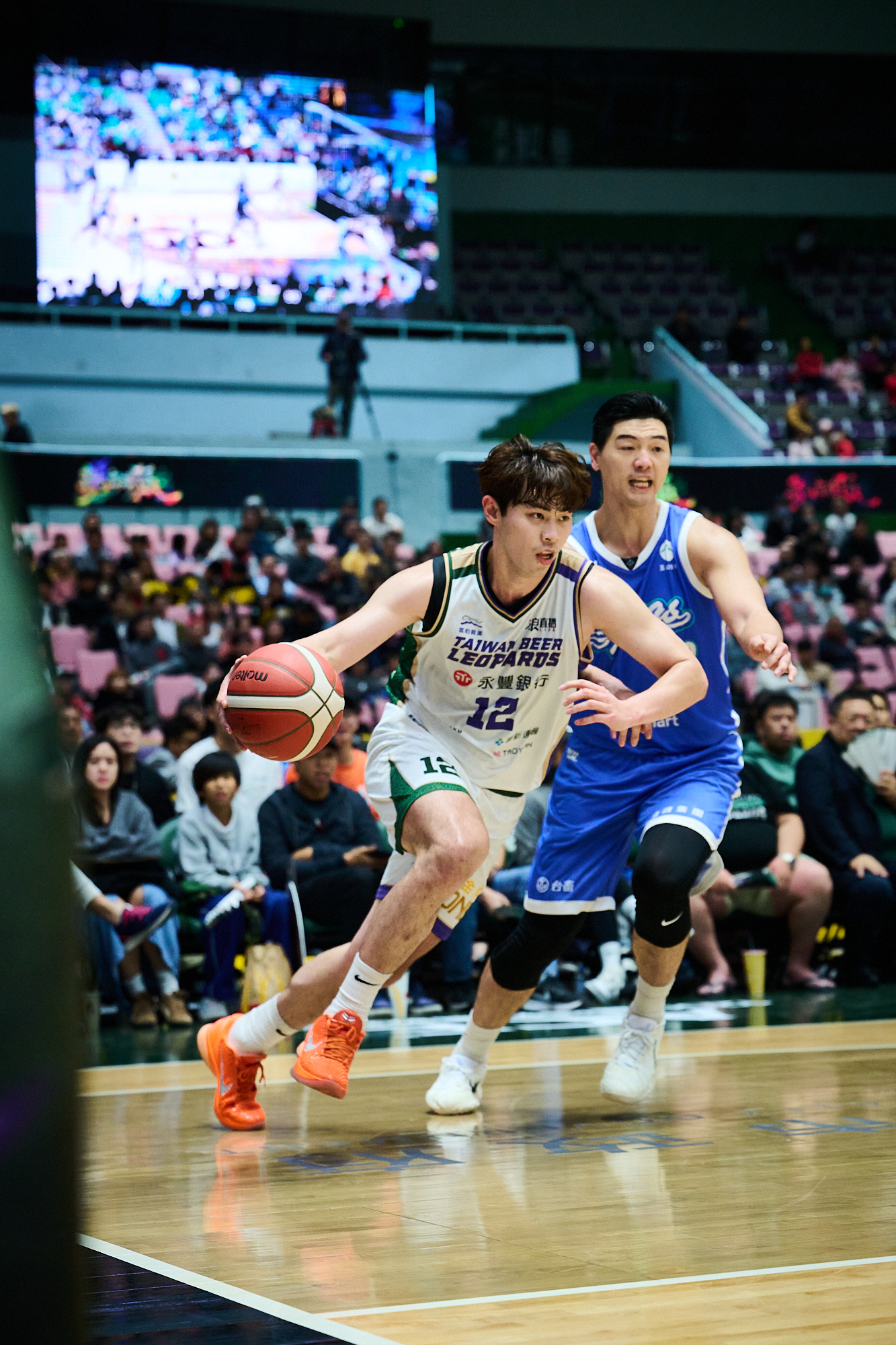 本季首敗!台啤永豐雲豹激戰高雄海神 6連勝遭中止 DSC 9102