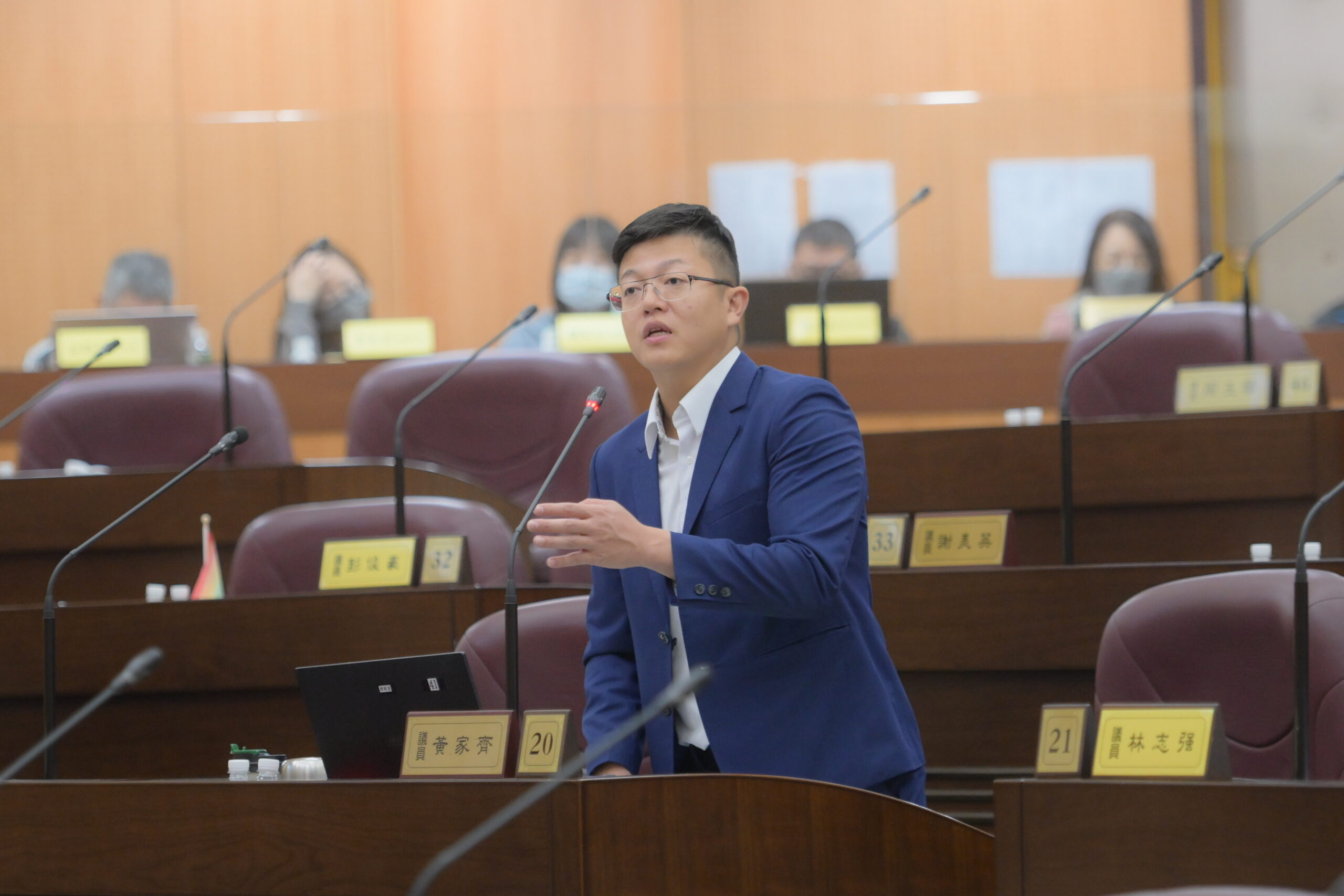 S 109453369 0 scaled