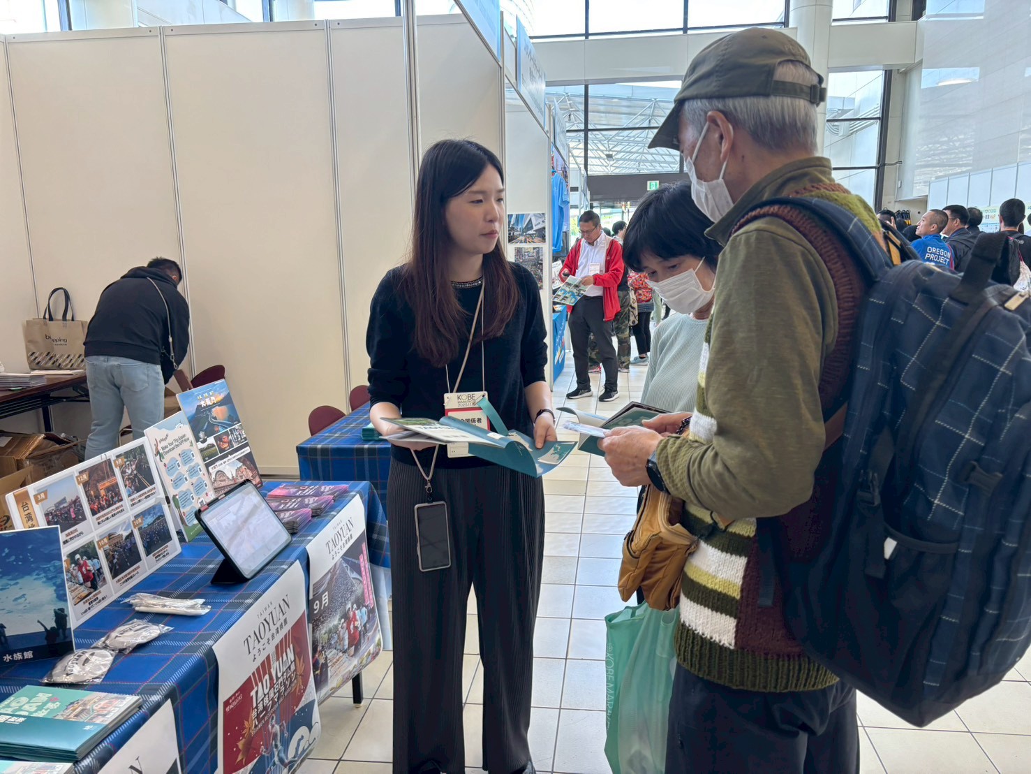 桃園亮相神戶馬拉松博覽會 葉舒華主視覺吸引日本跑者熱烈關注 S 13901858 0