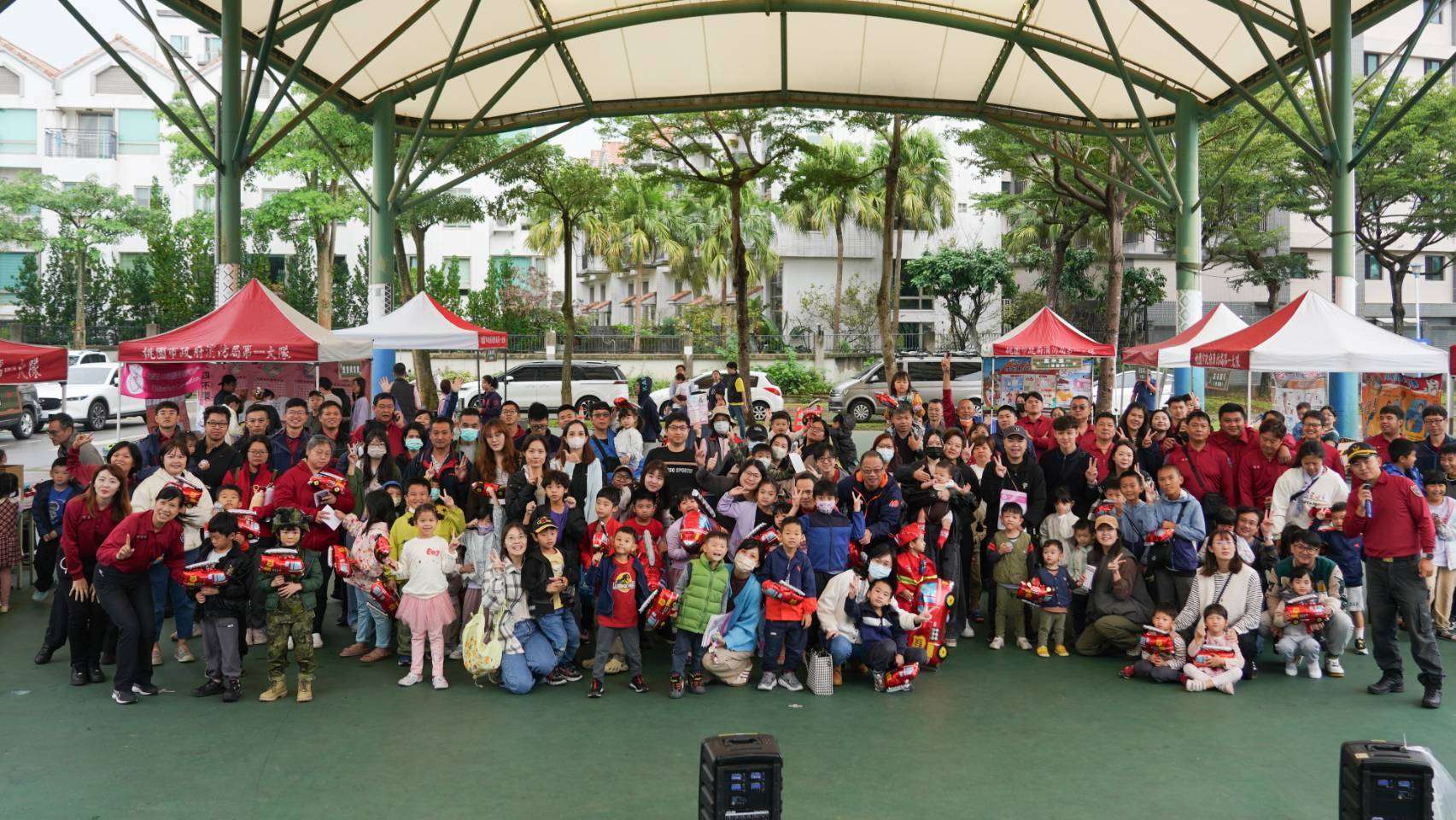 防範一氧化碳中毒!龜山消防結合棒球遊戲推冬季居家安全宣導 S 24068108 0