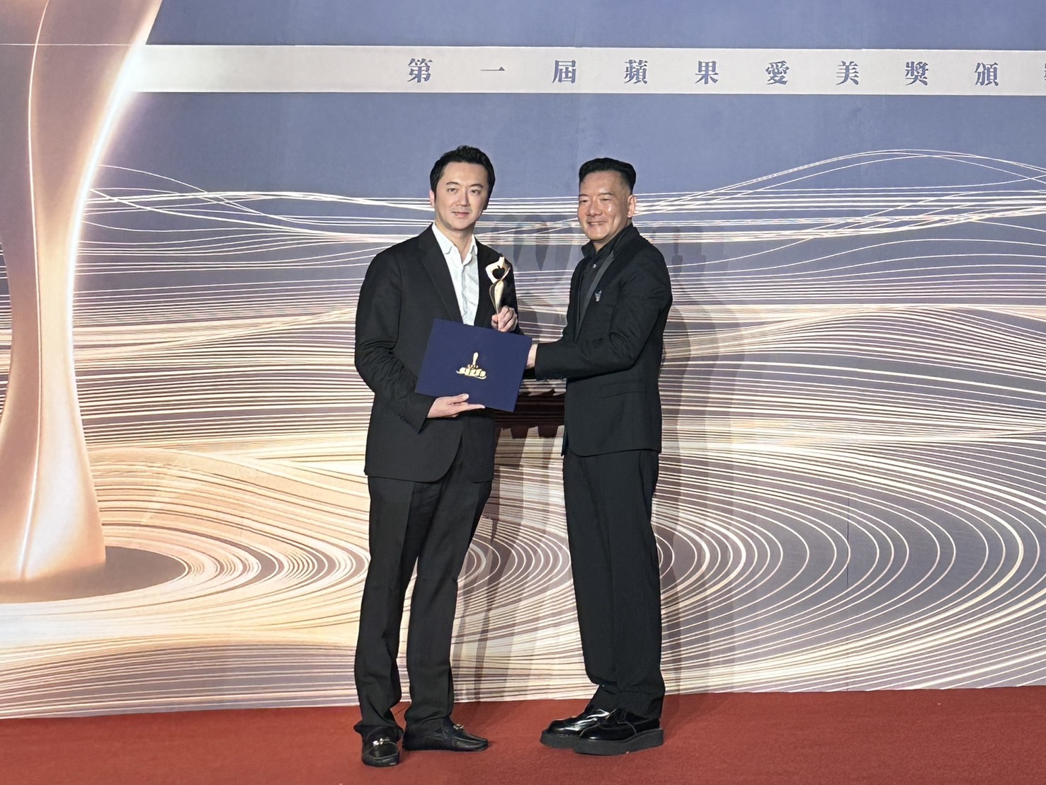 《蘋果愛美獎》雙榜入選!妮芙蕾以 16,389 票躍升醫美話題王 金馬影后陳意涵擔任品牌代言人 S 39125042 0