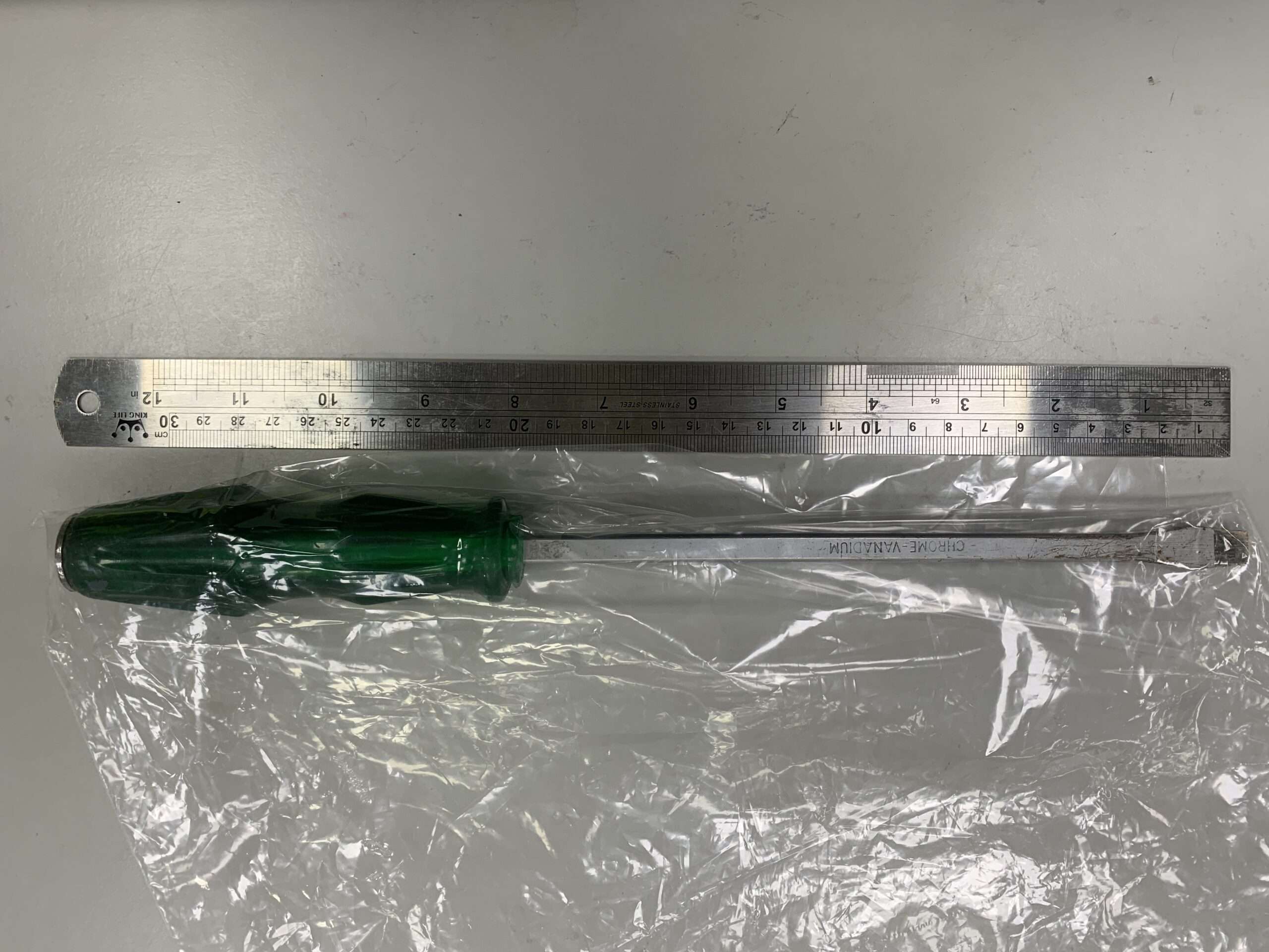 龜山酒醉男子持螺絲起子公車上叫囂 恐怖行徑嚇壞乘客 S 401489935 scaled