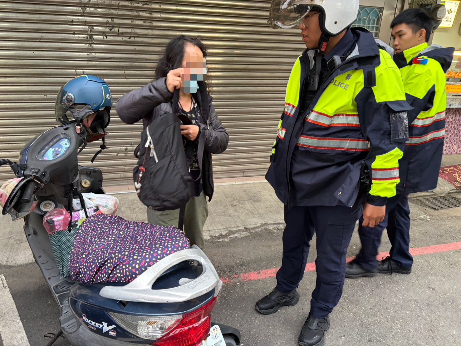 機車「消失」嚇壞婦人 楊梅警1招成功找回 S 77111370 0
