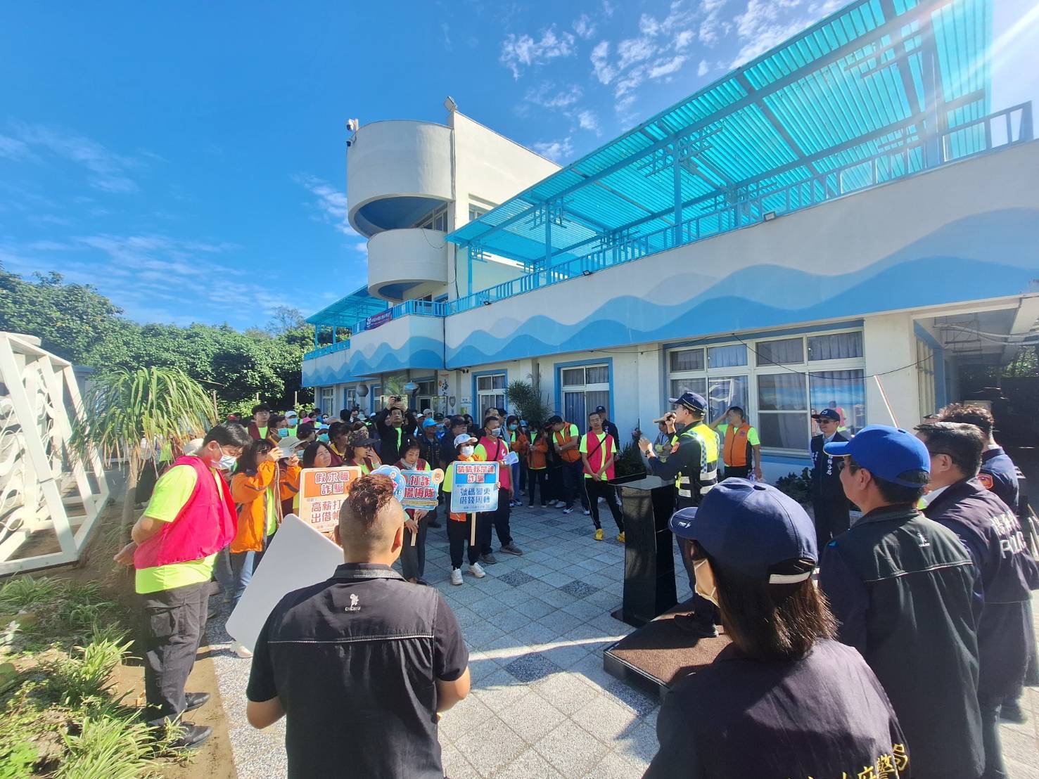 楊梅警前進地方活動 把握機會教民眾守護荷包 S 77381760 0