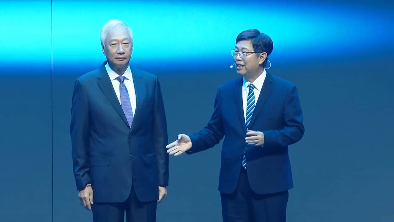 鴻海科技日連爆驚喜 輝達救全村今吐回1/郭台銘「滿頭白髮」站台 劉揚偉:沒有郭董、沒有鴻海