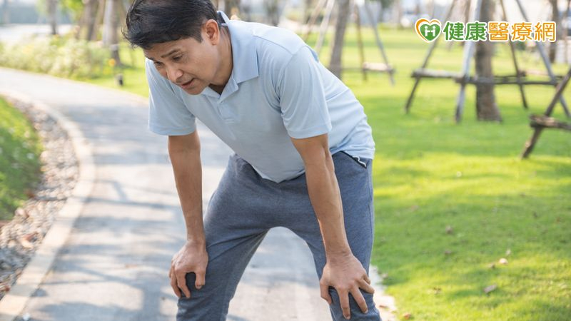 中年男中風喪失語言能力 醫療團隊用這「1方式」搶救