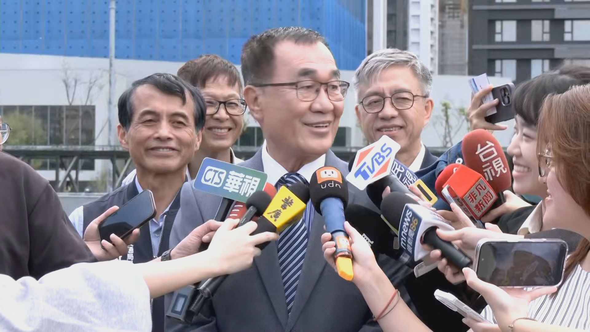 綠定蘇巧慧征戰新北、劉和然搶釋形象照 李四川:專注輝達