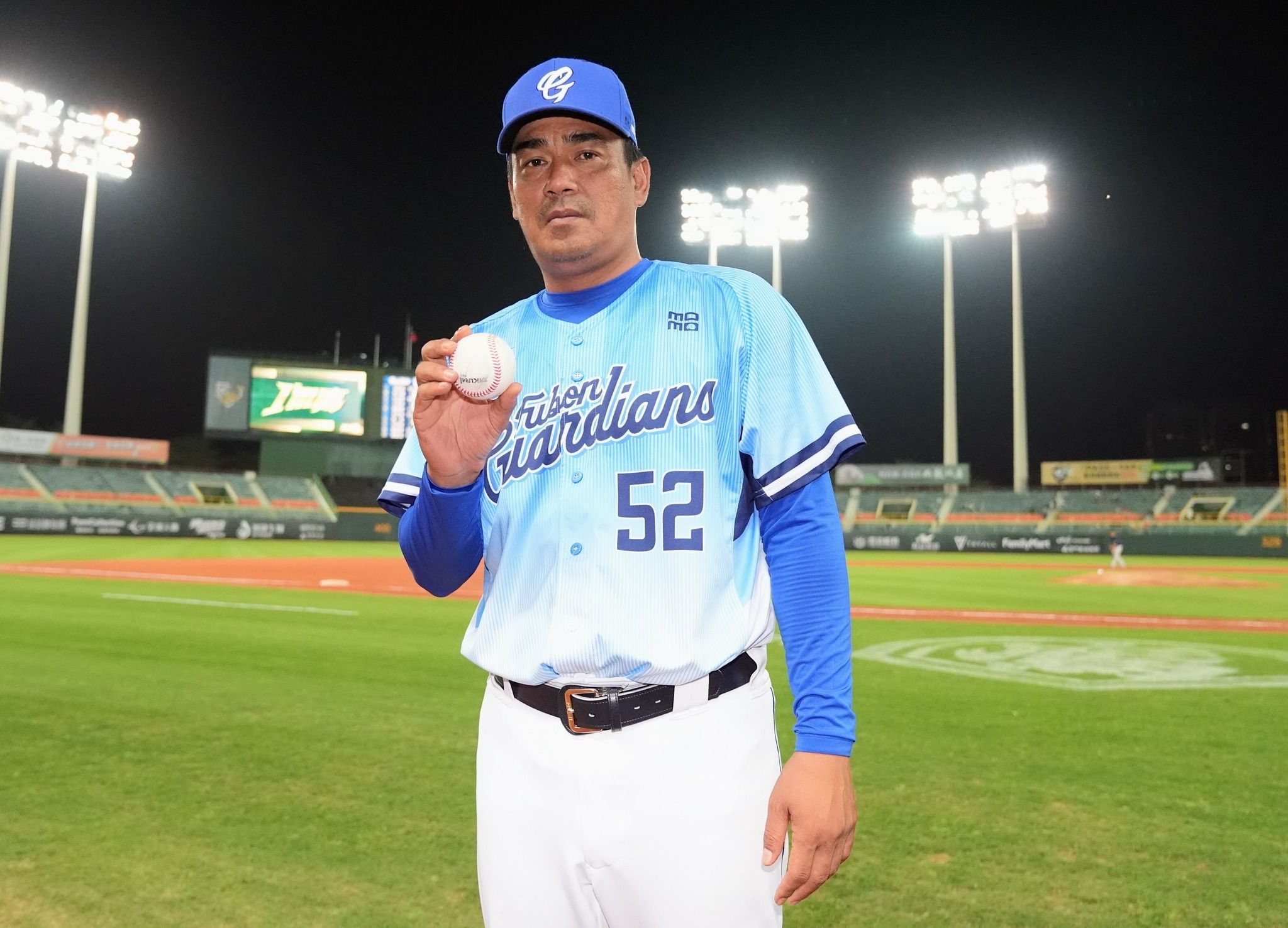 富邦悍將9年無冠無解!陳金鋒下台 「珍惜現在」日職名將掌兵符