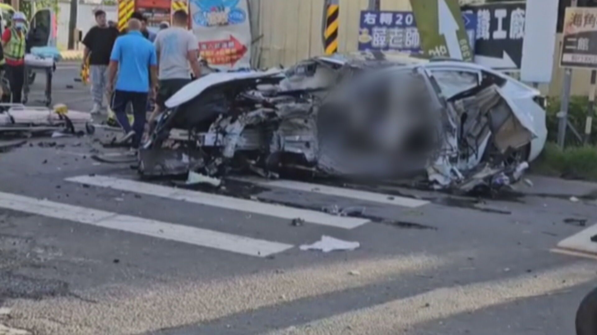 租特斯拉長征墾丁慶生!駕駛連環撞水泥車、機車亡 擇日再驗死因