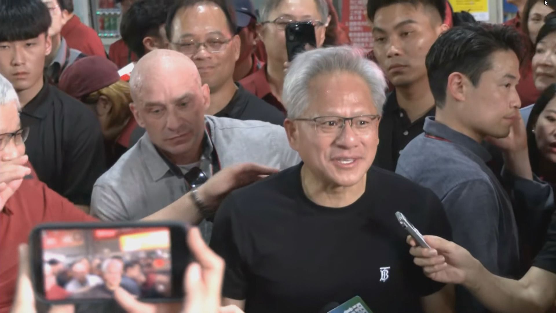 台積電運動會 大咖、週邊都吸睛1/黃仁勳快閃訪台 心繫3毛孩急搭專機返家