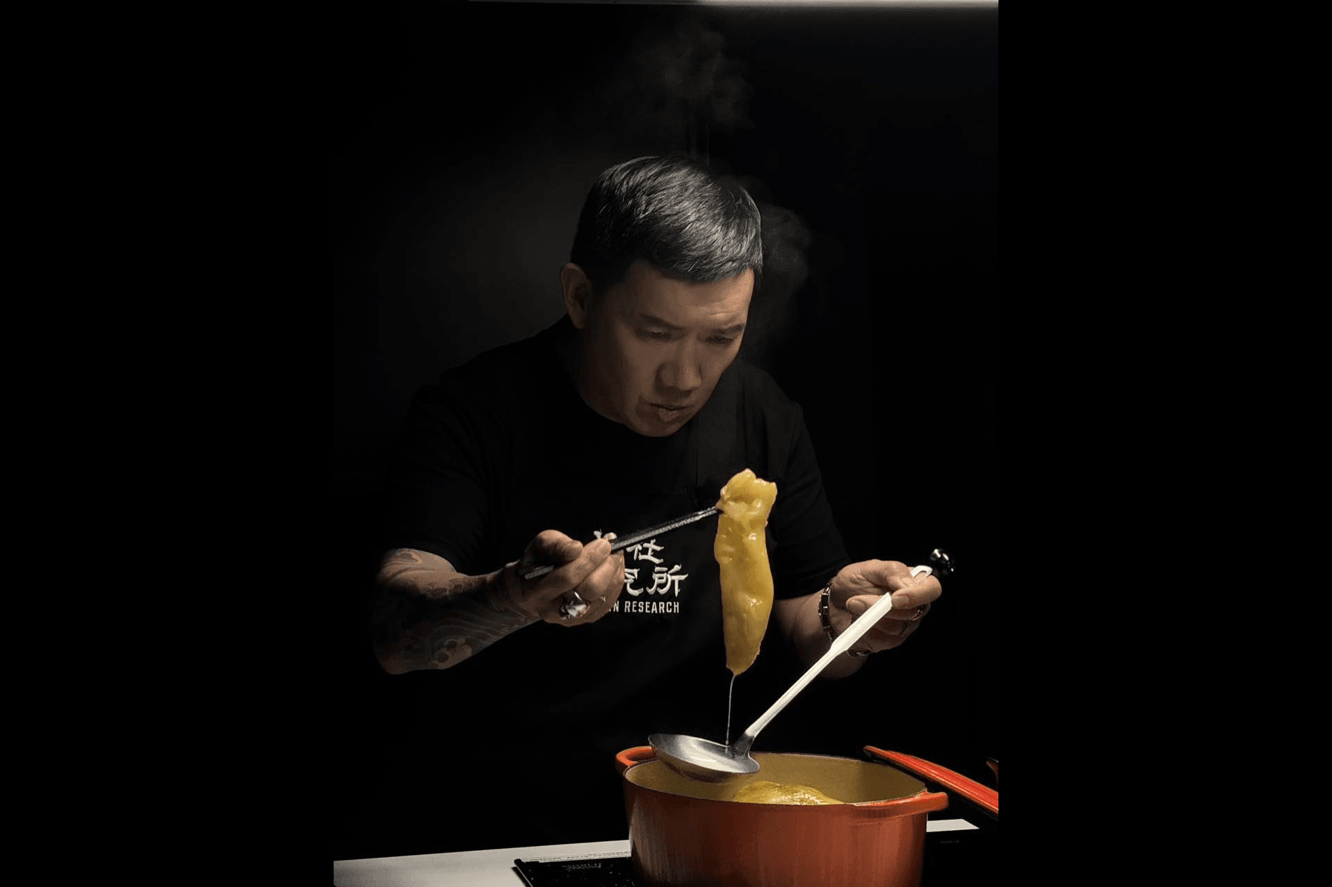 杜汶澤自嘲「員工最討厭老闆」險放棄開店 為一碗拉麵決定不丟港人臉