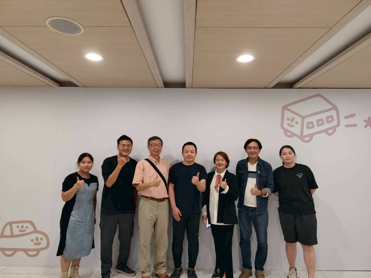 日本知名藝術家大石曉規來台 攜手長庚科大推動「微笑符號點亮校園」 iyugy55