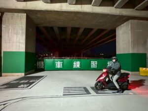 桃園交通局延長2處機車練習場開放時間 增設照明提升安全性