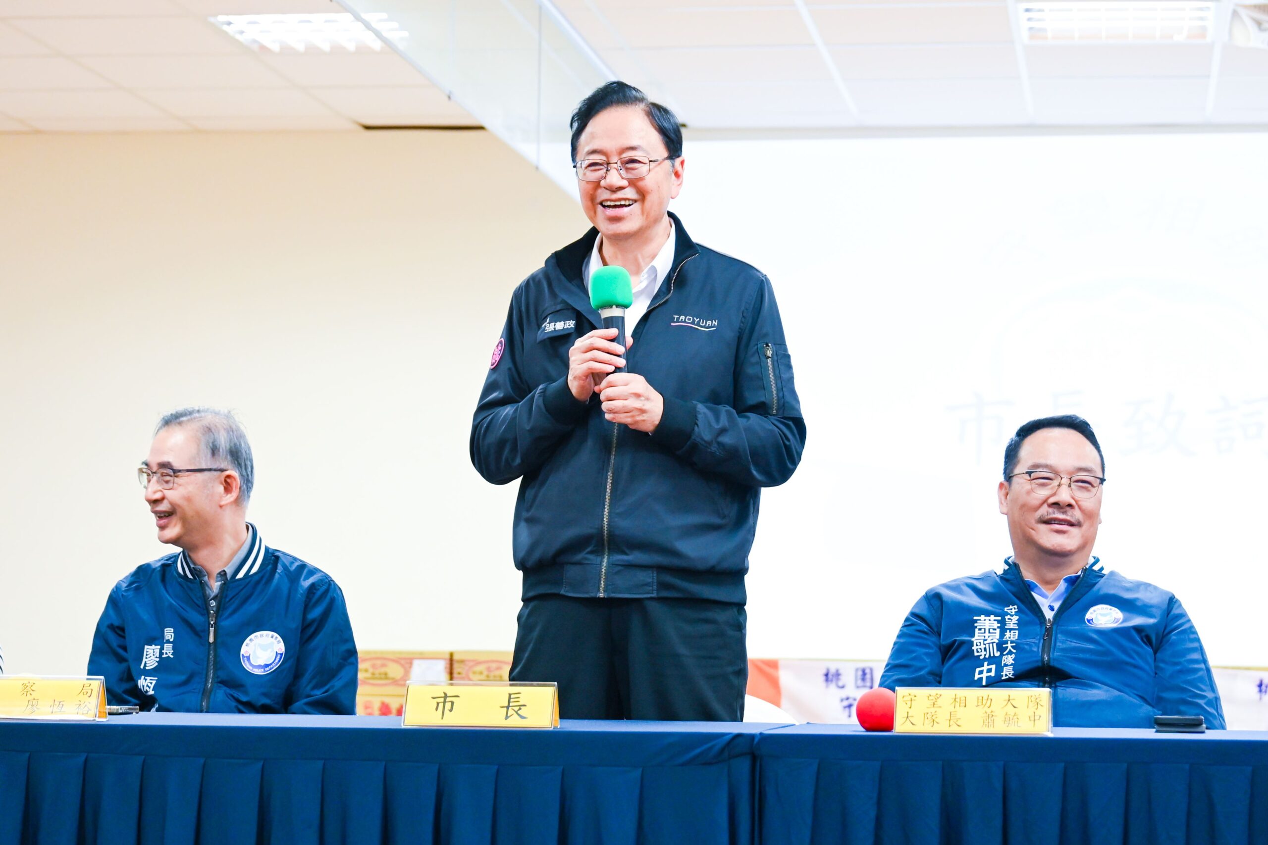 張善政至八德守望相助中隊慰勤 感謝隊員不分日夜辛勞付出 0a84294e 26b2 4319 8131 8954b40cab6e scaled