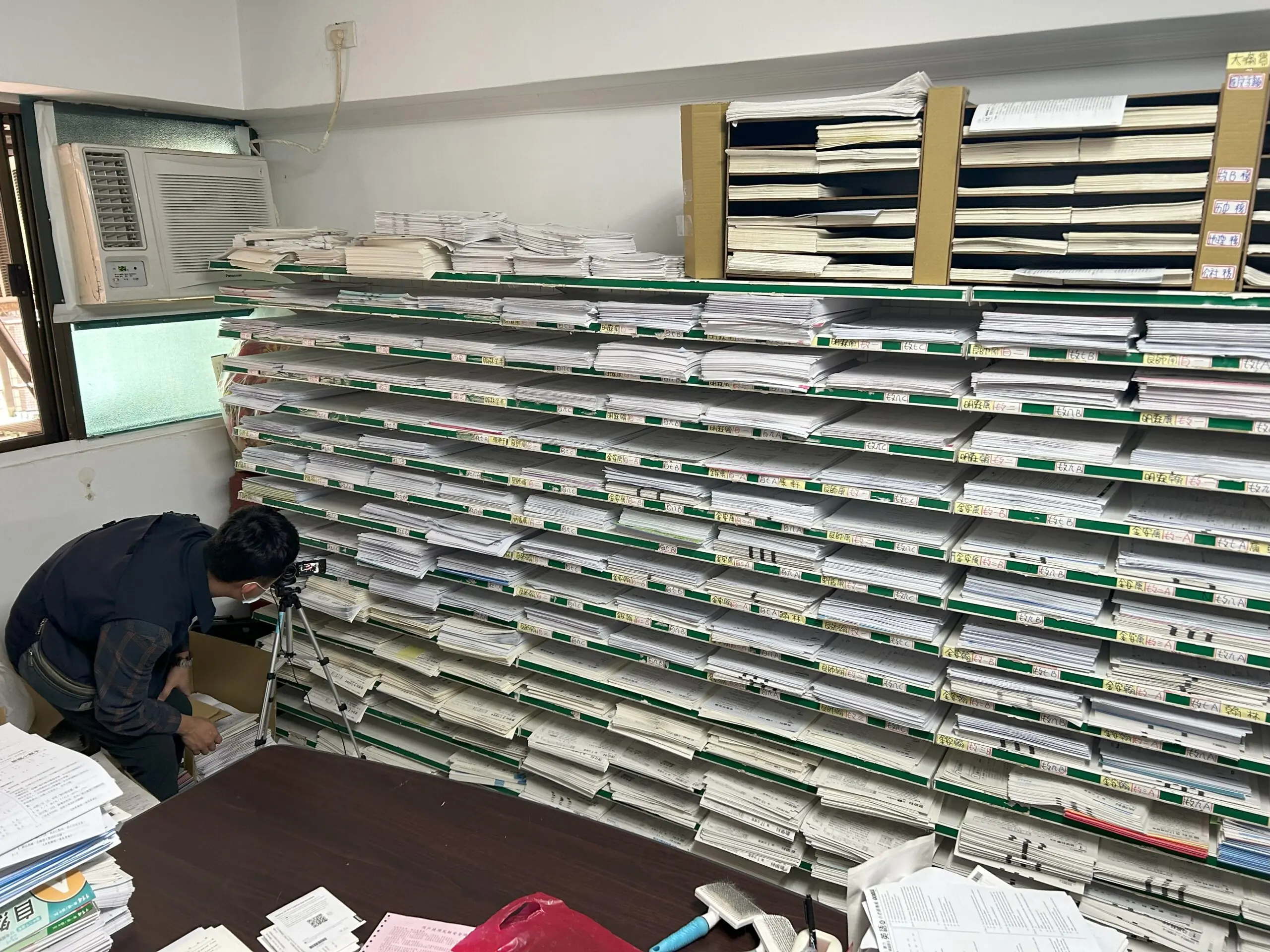 非法重製教材販售牟利 侵權市值飆破180億7人遭移送偵辦 非法重製教材販售牟利 侵權市值飆破180億7人遭移送偵辦