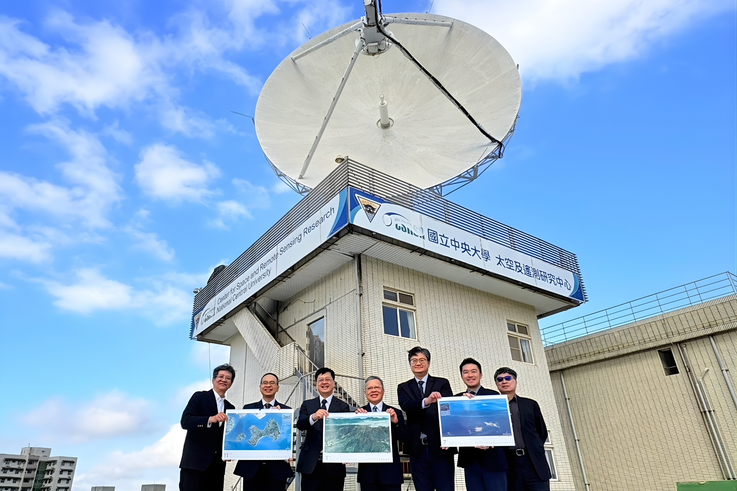 中央大學2026「生跡」月曆亮相 紀錄國家公園壯闊樣貌