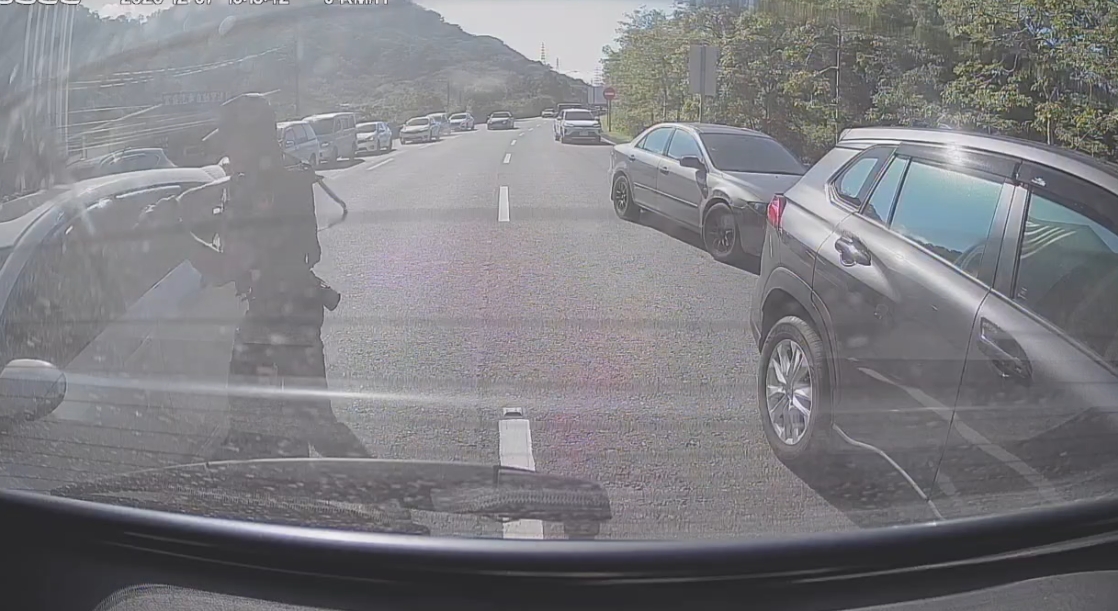 【有片】拒檢開上國道狂逃!警匪追逐畫面曝 前科男驗出安毒慘了 1765170308786 0