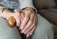 70歲以上長輩每天做3件事 讓身體年齡變年輕