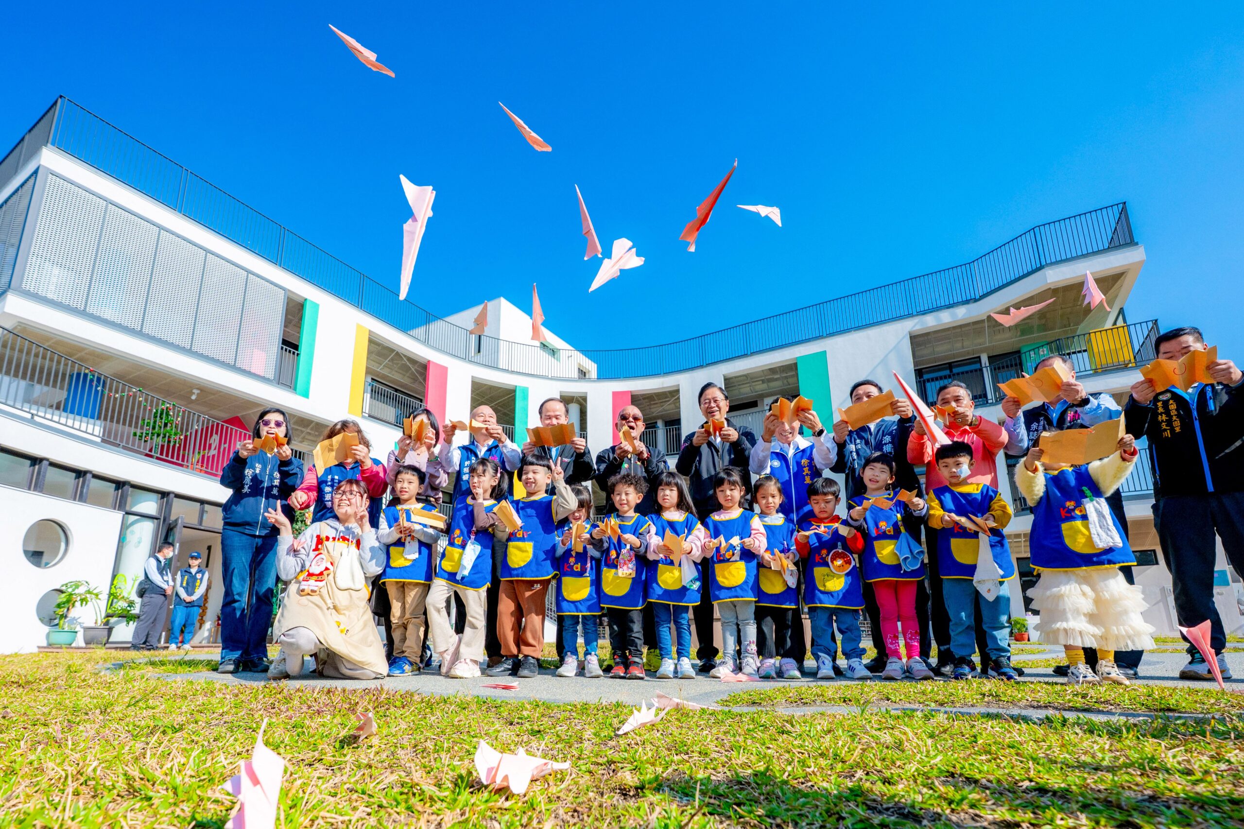 大園內海非營利幼兒園揭牌 斥1億180萬融入美感教育、自主學習理念 1ea34422 11ba 487d 8c77 b80df9774b1d scaled